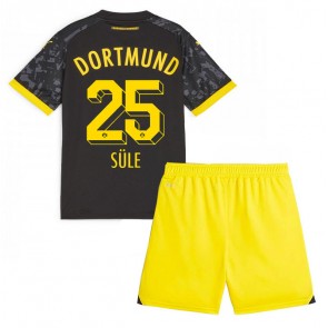 Borussia Dortmund Niklas Sule #25 Replika Babytøj Udebanesæt Børn 2023-24 Kortærmet (+ Korte bukser)